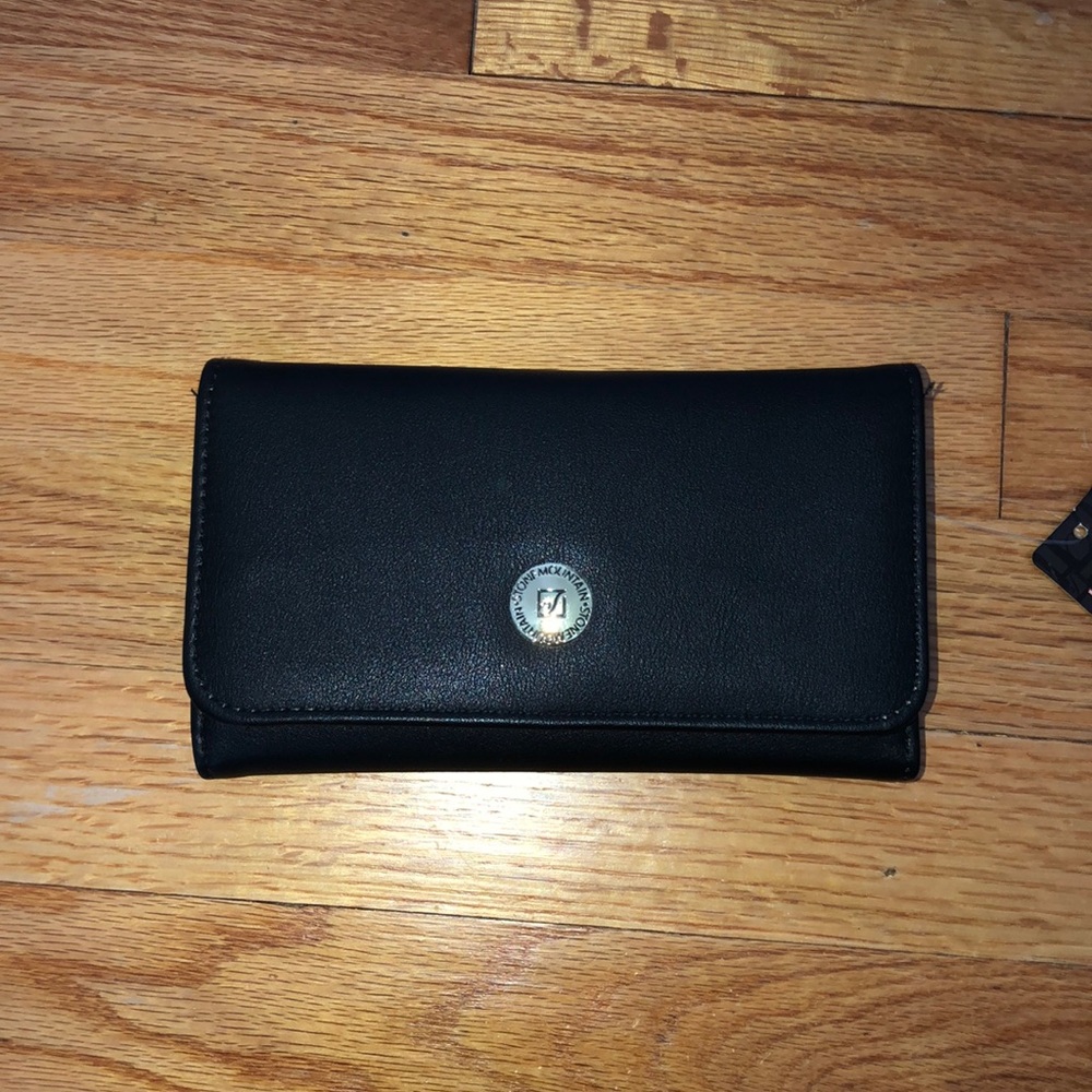 Black wallet